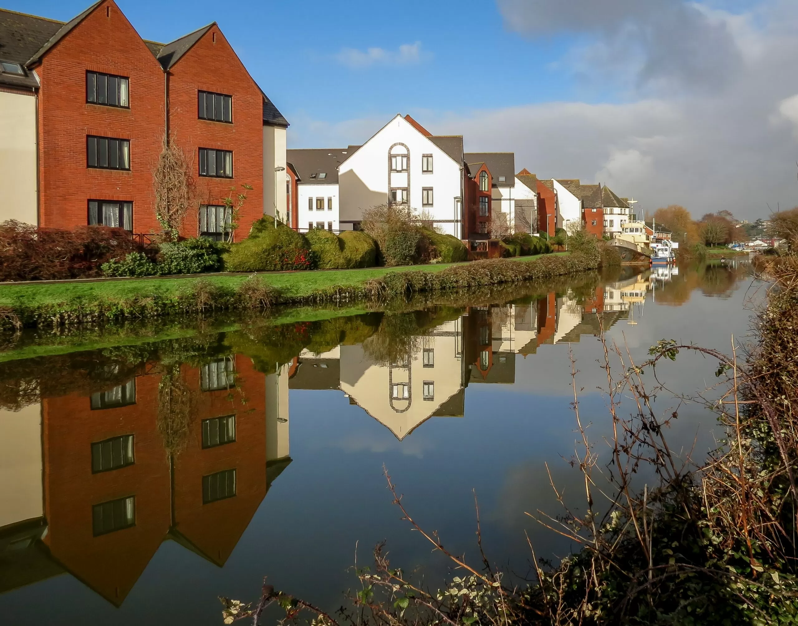 Picture of Exeter Canel